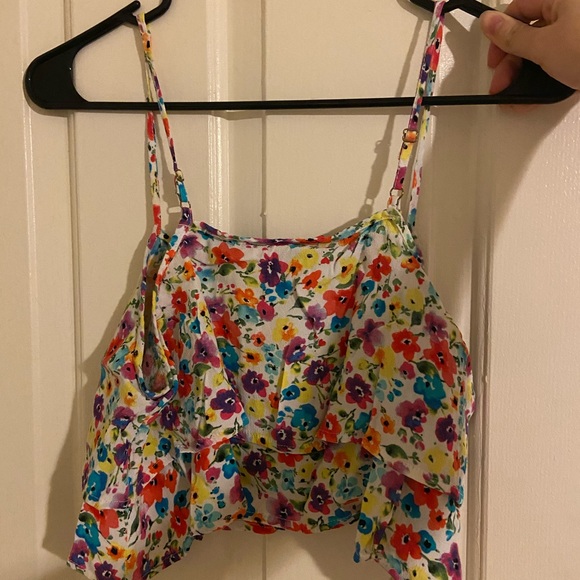 Floral Crop Top - Picture 2 of 3
